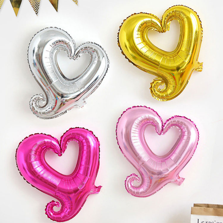 بالون على شكل قلب بخطاف مقاس 18 بوصة