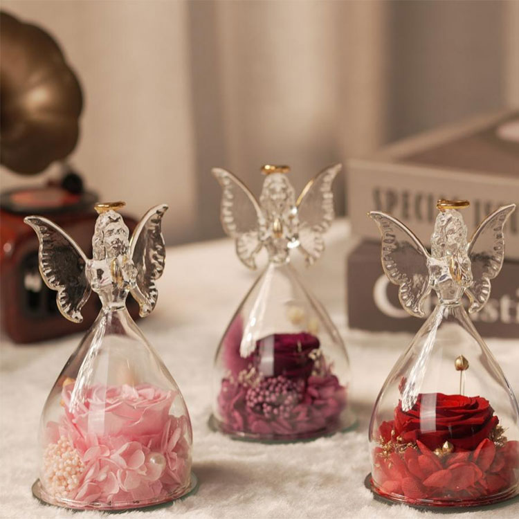 هدية الزهور المحفوظة من الملاك الزجاجي
